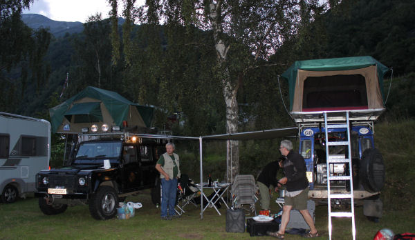 Defender roof tent